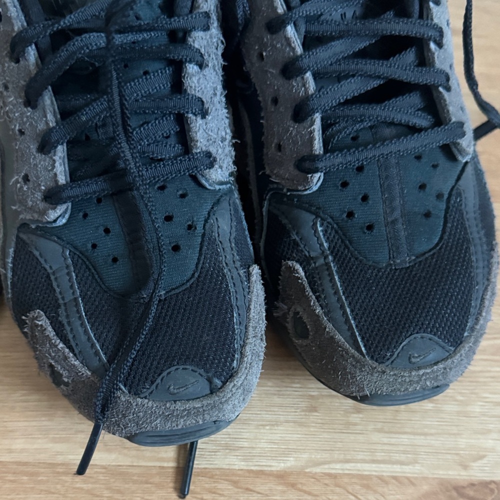 Nike Kids Sneakers Black and Gray